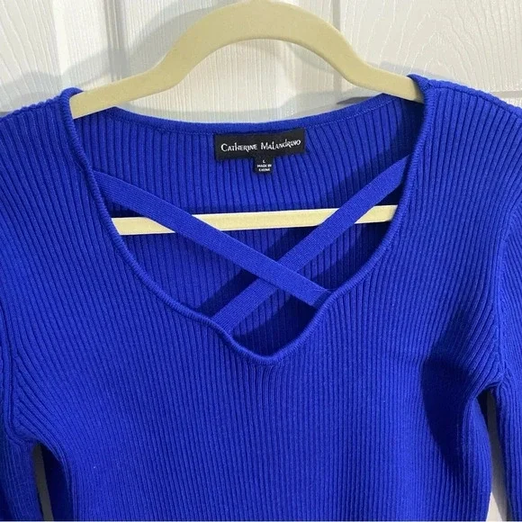 Catherine Malandrino Blue Ribbed Knit Sweater L Criss Cross V Neck Stretch Top - Picture 2 of 4